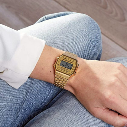 Reloj Casio dorado